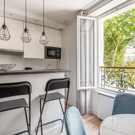1 Bedroomed Repos Parigi